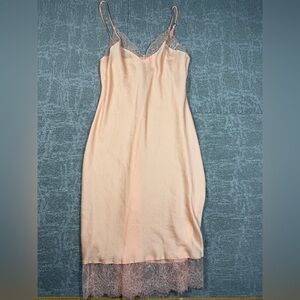 Victoria’s Secret Peach Lace Tim Slip Lingerie Dress Women Size Small